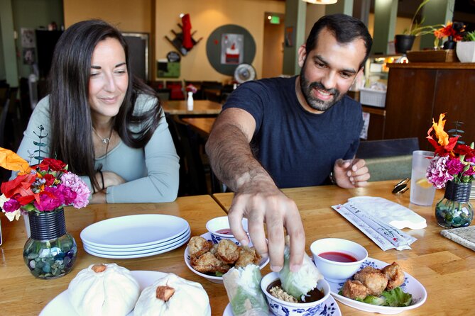 San Diego: Vegan Food Tour - Downtown route: Marina District, Gaslamp Quarter, and East Village